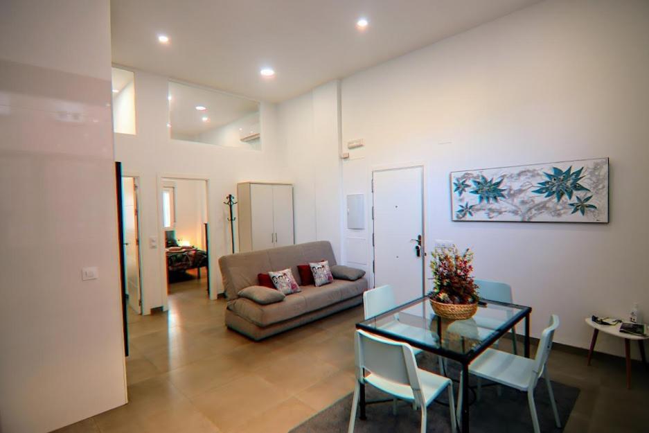 Luminoso Apartamento En El Corazon De Triana Leilighet Sevilla Eksteriør bilde